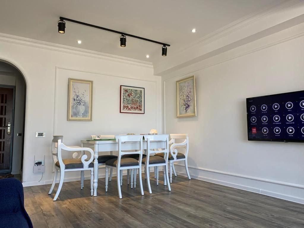 Апартаменты Boulevard Sea-View Apartment Баку