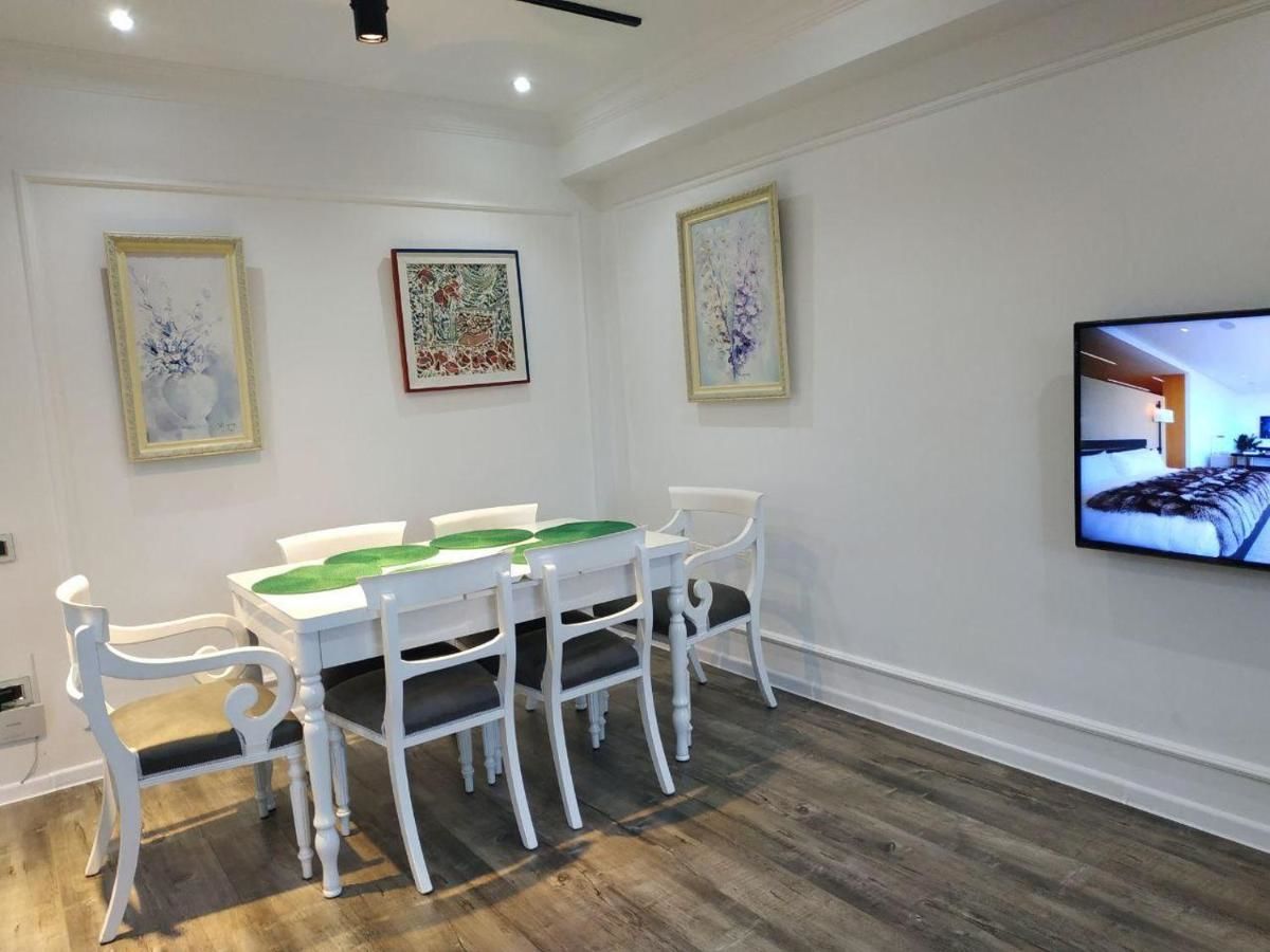 Апартаменты Boulevard Sea-View Apartment Баку